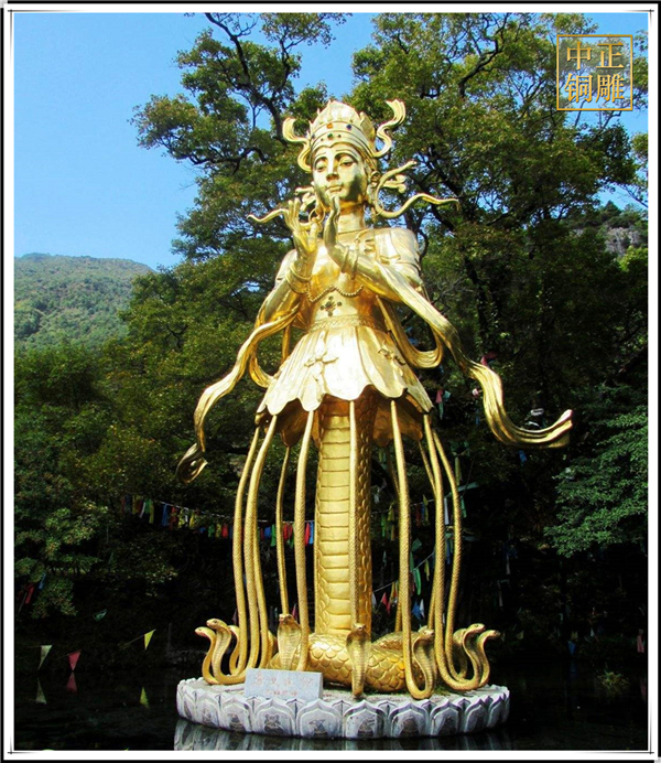 女?huà)z銅像.jpg
