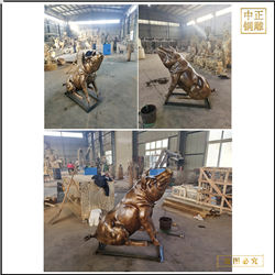 景觀(guān)銅豬雕塑鑄造