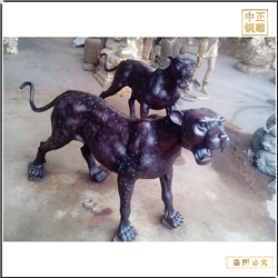動(dòng)物金錢(qián)豹雕塑鑄造廠(chǎng)